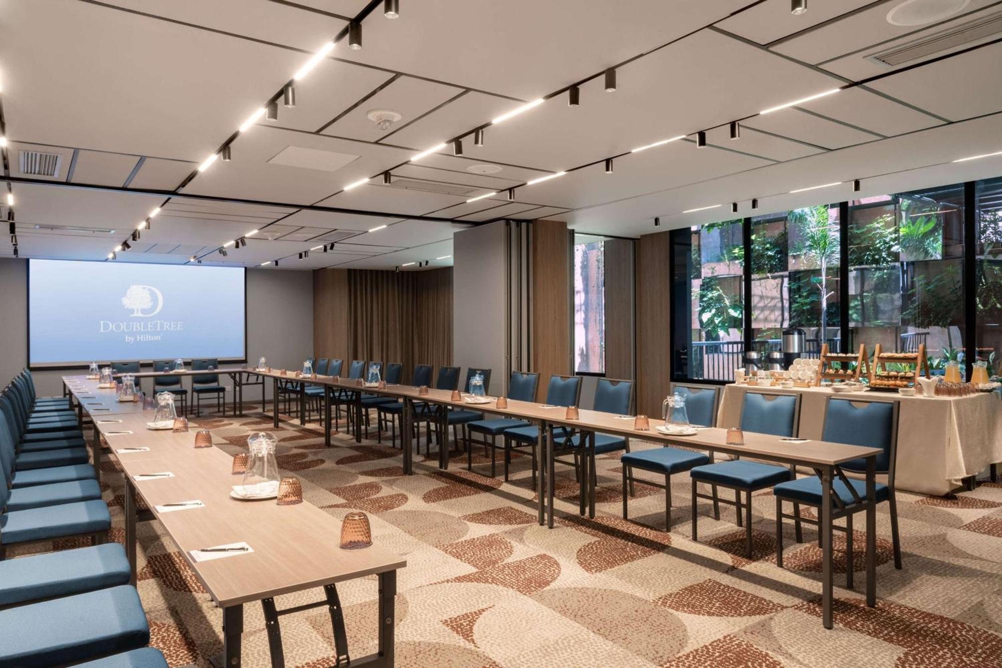 Hotel Doubletree By Hilton Lima San Isidro Zewnętrze zdjęcie